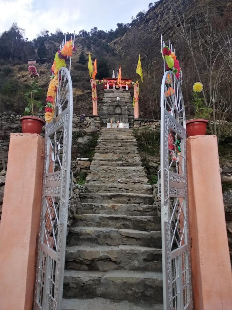 Chandarshila Hike Homestay Ukhimath 外观 照片
